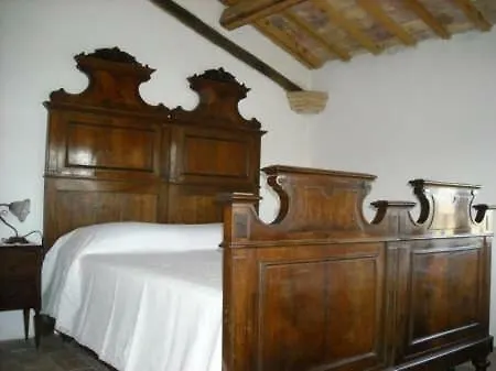 Cascinale La Mimosa Bed and Breakfast *